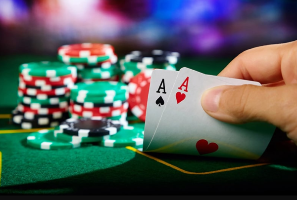 Four Distinct Motives for Playing Poker Online