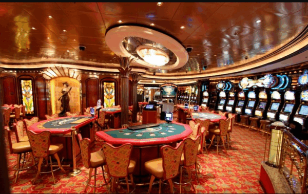 How can I improve my odds of winning in online poker?